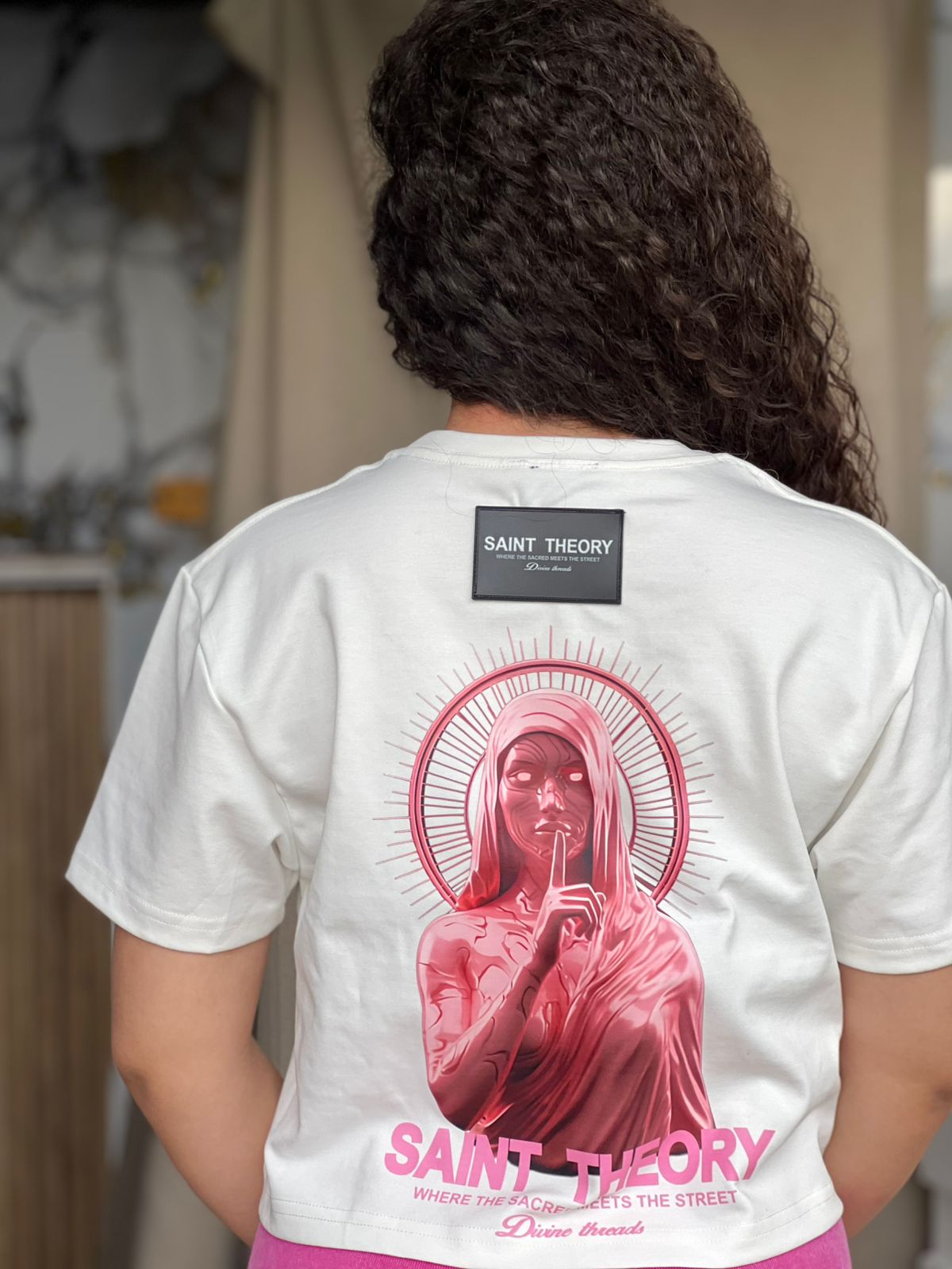 camisa saint theory