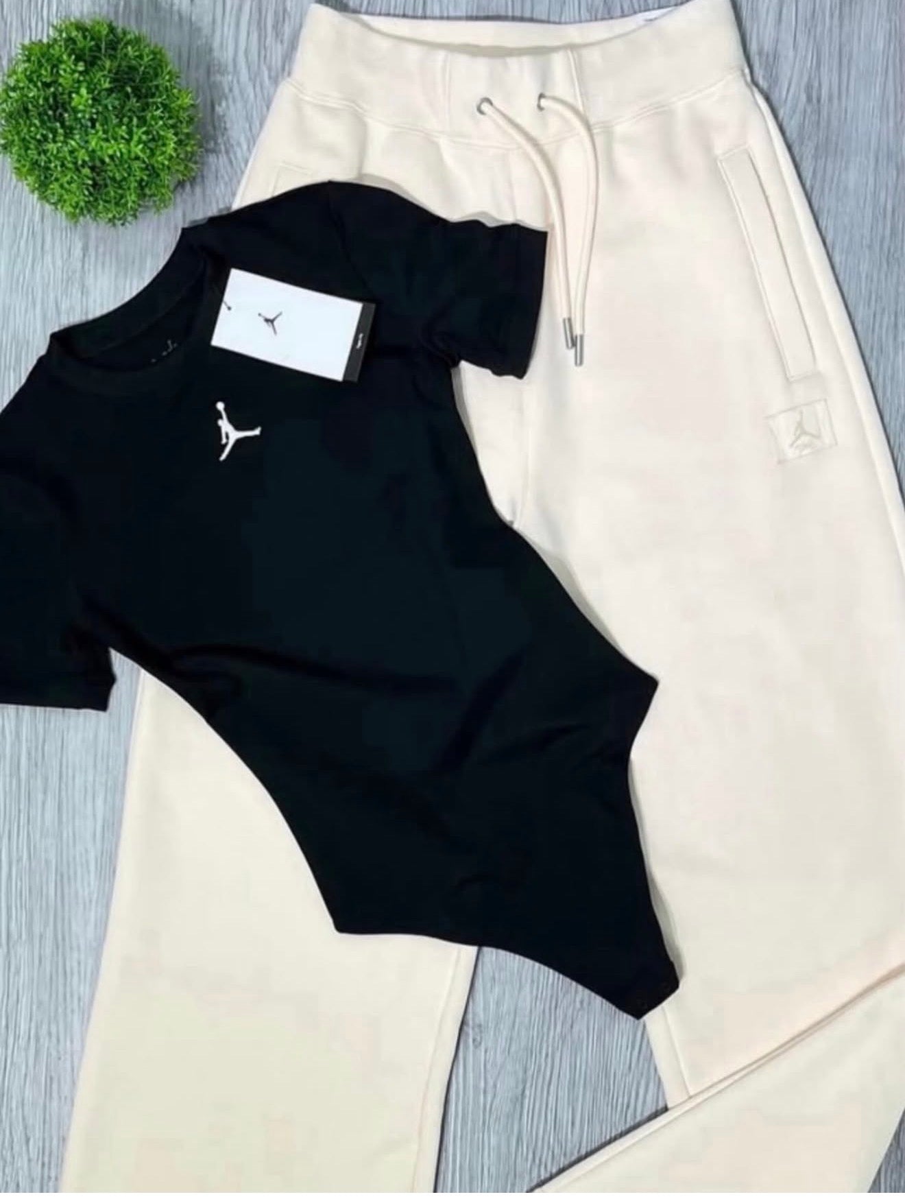 Conjunto Jordan comby